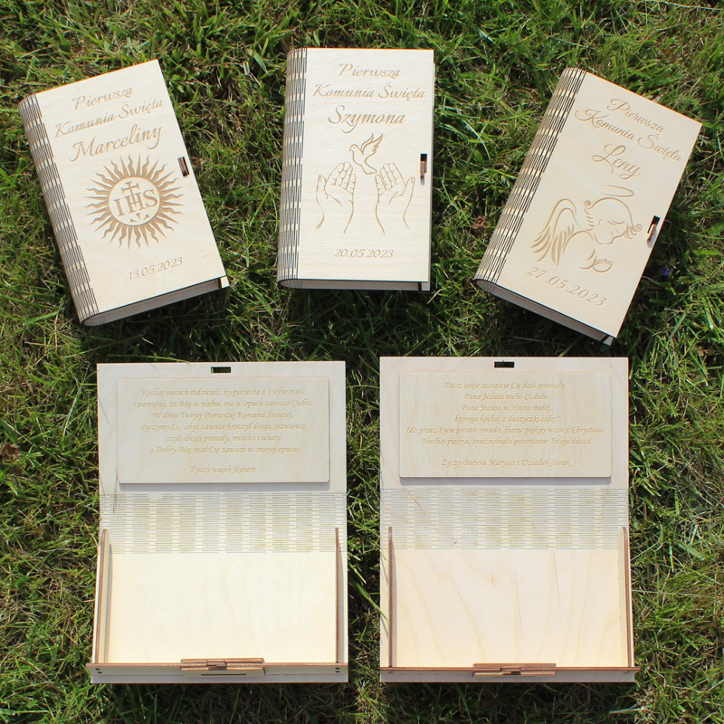 Drewniane pudełko na pieniądze na Pierwszą Komunię Świętą