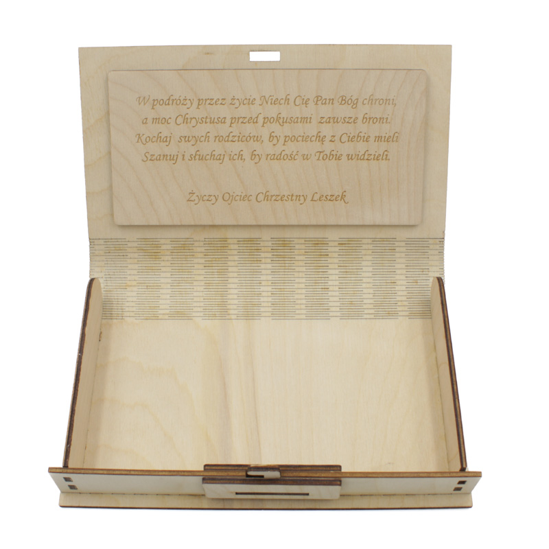 Drewniane pudełko na pieniądze na Chrzest Święty